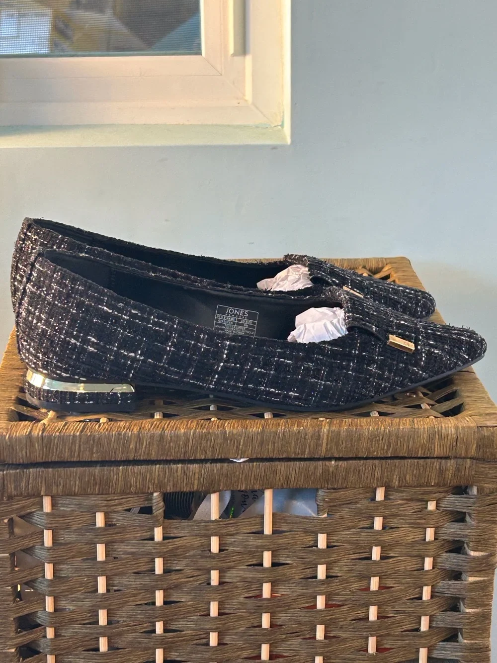 Jones New York Black Tweed Pointed-Toe Quesheen Flats Gold Accents 9M Dress Up
